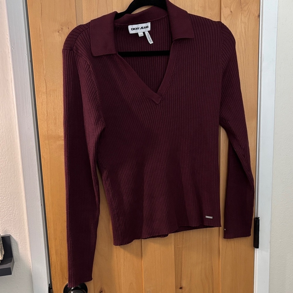 DKNY Ribbed Knit Top in Deep Mauve